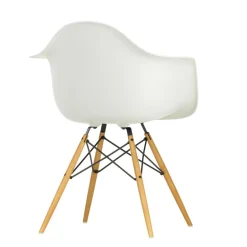 Stühle^Vitra Eames Plastic Armchair DAW Ahorn gelblich