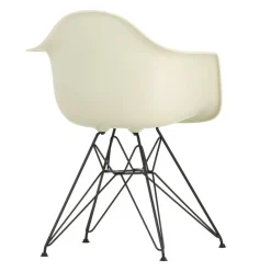 Vitra Eames Plastic Armchair DAR RE Gestell schwarz| Stühle