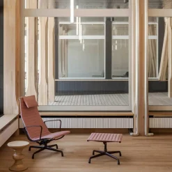 Hocker^Vitra Eames Stool/Hocker B