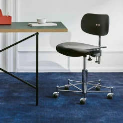 Tische^Richard Lampert Eiermann 2 Tisch 160x90x66cm Gestell exzentrisch 100x78cm