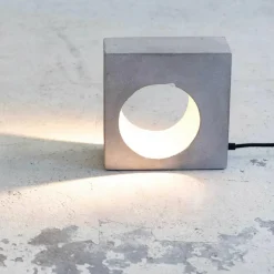 Tischleuchten^Serax Flastaire Tischleuchte