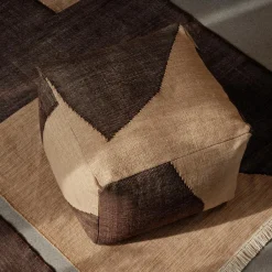 Ferm Living Forene Pouf quadratisch| Poufs