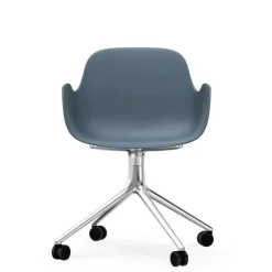 Bürostühle^Normann Copenhagen Form Armlehndrehstuhl mit Rollen 4W Gestell Aluminium