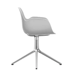 Stühle^Normann Copenhagen Form Drehstuhl mit Armlehnen 4L Alu