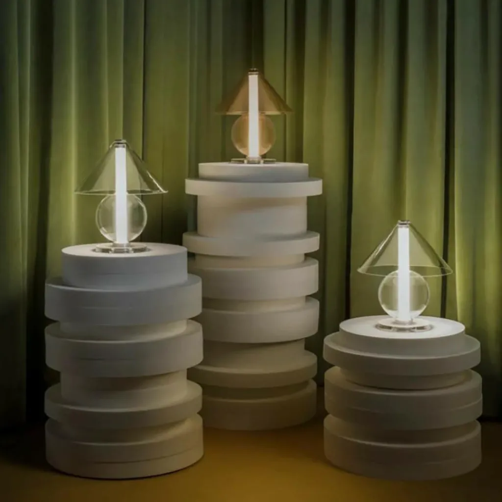 Nachttischleuchten^Marset Fragile LED Tischleuchte