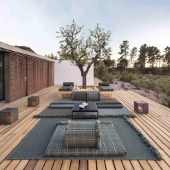 GAN Garden Layers Small Roll Kissen| Outdoor-Textilien