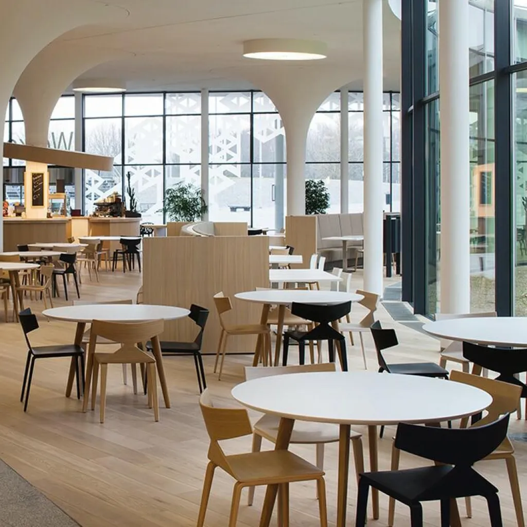 Arper Gher Esstisch rund| Tische|Esstische