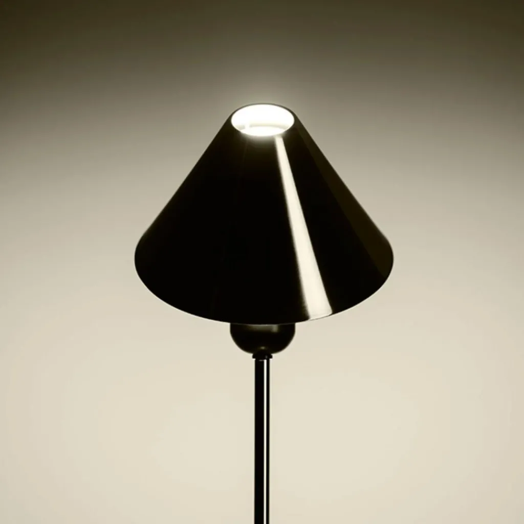 Tischleuchten^Santa & Cole Gira Tischleuchte