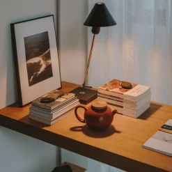 Santa & Cole Gira Tischleuchte| Nachttischleuchten