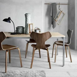 Stühle^Fritz Hansen Grand Prix™ Stuhl mit Holzgestell