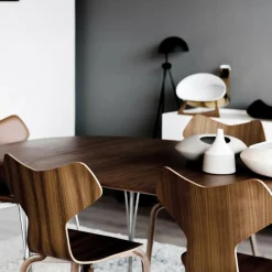 Stühle^Fritz Hansen Grand Prix™ Stuhl mit Holzgestell