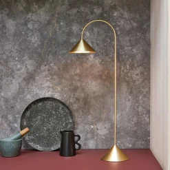 Frandsen Grasp LED Akkuleuchte tragbar H 72cm| Outdoor-Akkuleuchten|Outdoor-Akkuleuchten