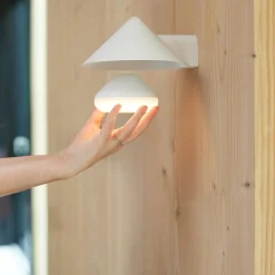 Frandsen Grasp LED Akkuwandleuchte| Outdoor-Akkuleuchten|Outdoor-Akkuleuchten