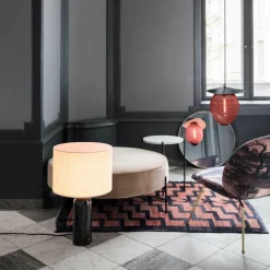 Gubi Gravity Tischleuchte S| Tischleuchten