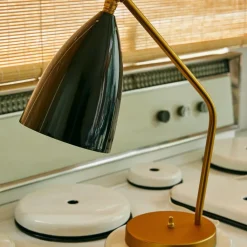 Tischleuchten|Nachttischleuchten^Gubi Gräshoppa Tischleuchte glänzend