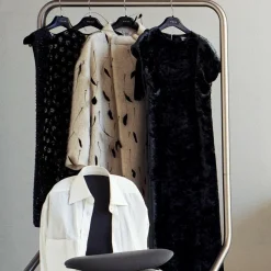 Cappellini Hangman Marc Newson Garderobe| Garderoben