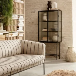 Schränke^Ferm Living Haze Vitrine geriffeltes Glas