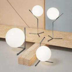 Nachttischleuchten^Flos IC T1 Tischleuchte