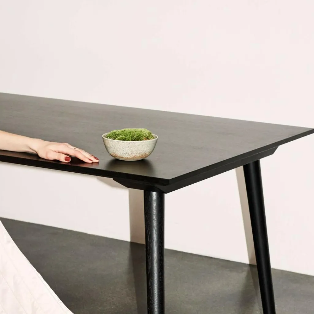 &Tradition In Between SK5 Esstisch| Tische|Esstische