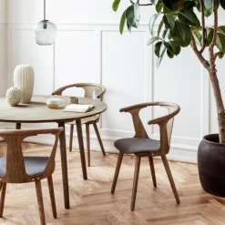 Stühle^&Tradition In Between SK2 Stuhl gepolstert Gestell Eiche