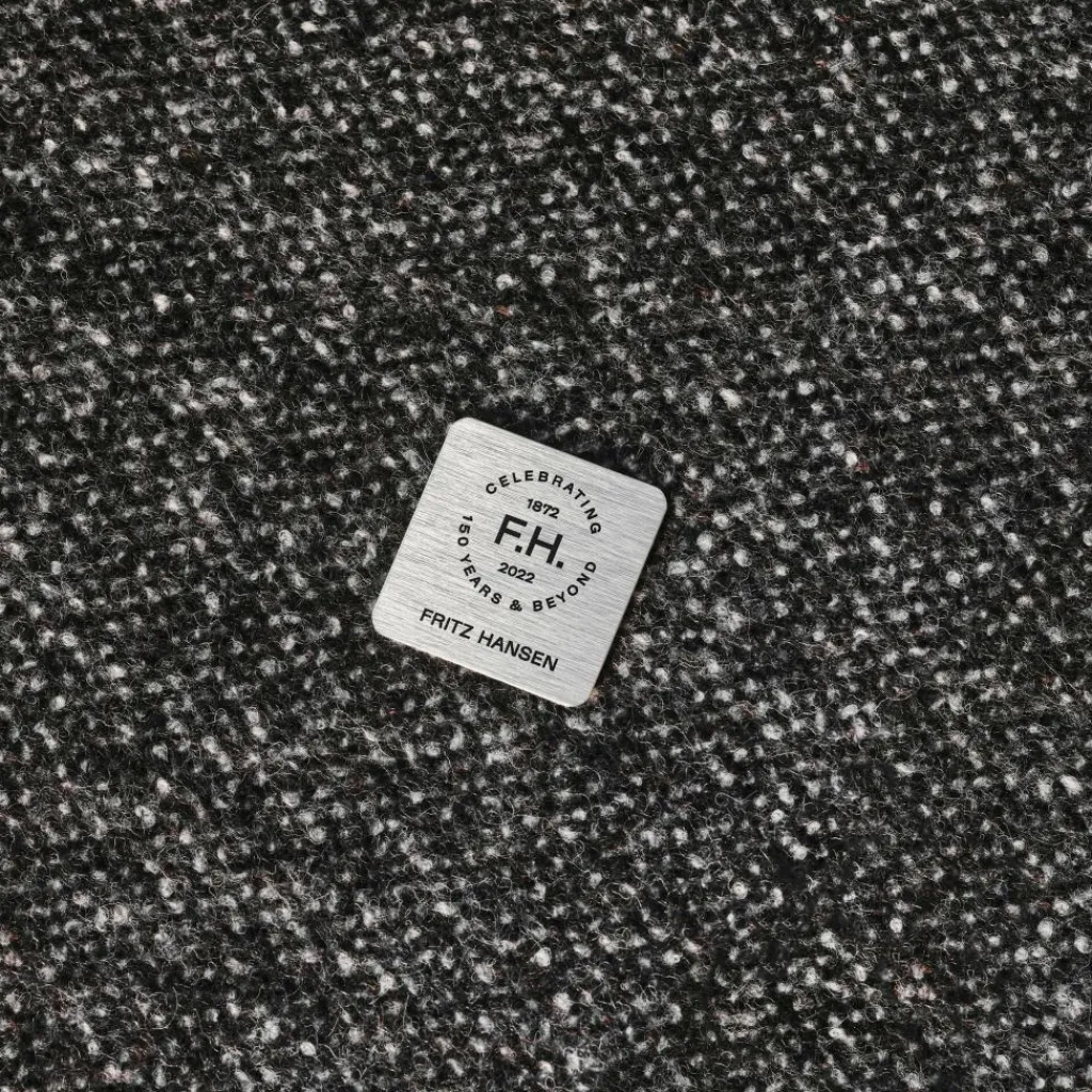 Sessel^Fritz Hansen Jubiläumsedition 2022 Egg/Das Ei™ Loungesessel Stoff