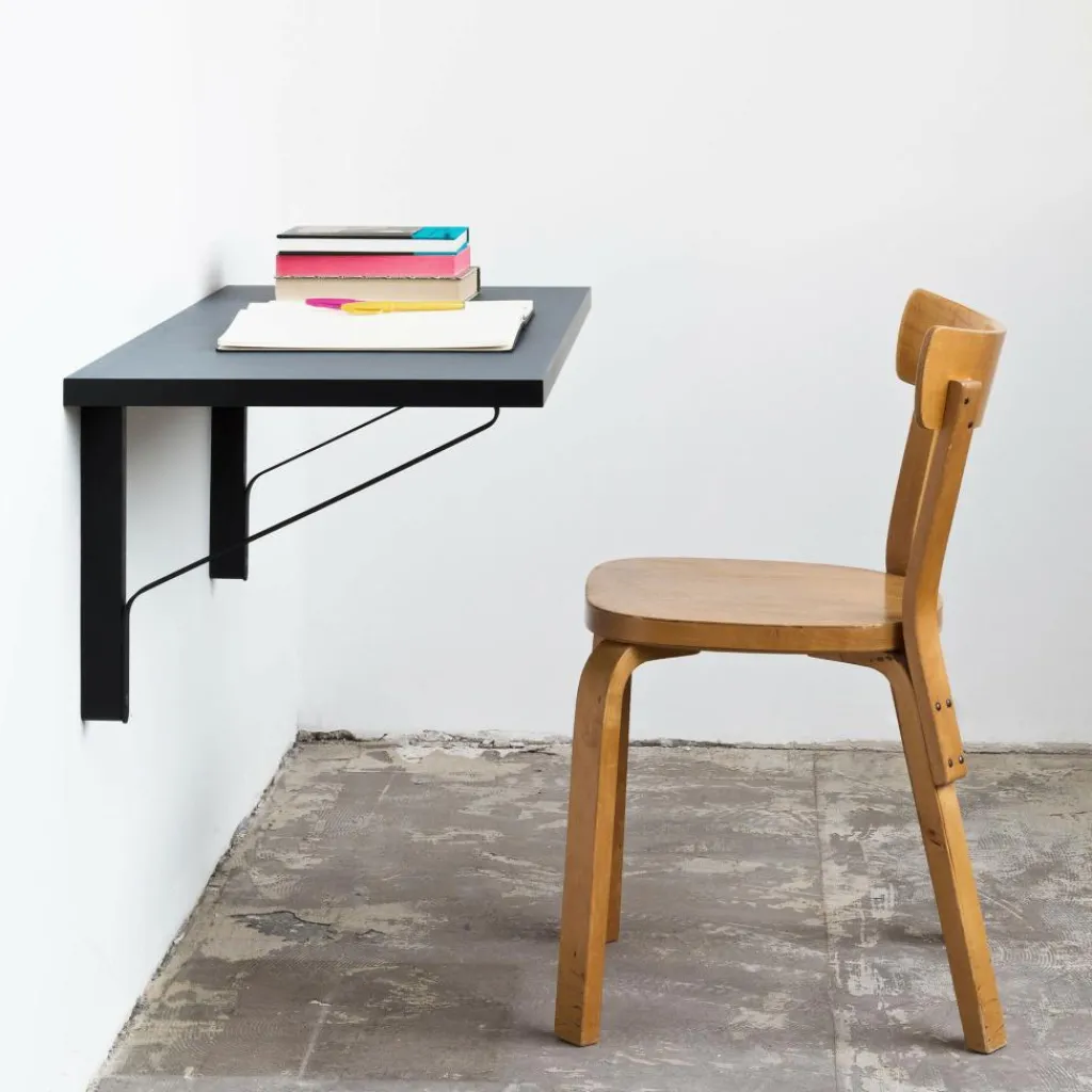 Tische^Artek Kaari Wandschreibtisch