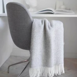 Tagesdecken & Plaids^Røros Tweed Kattefot Tagesdecke/Überwurf 140x220cm