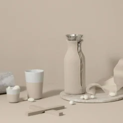 Eva Solo Kühlschrankkaraffe mit Neoprenanzug 1L| Kannen & Karaffen