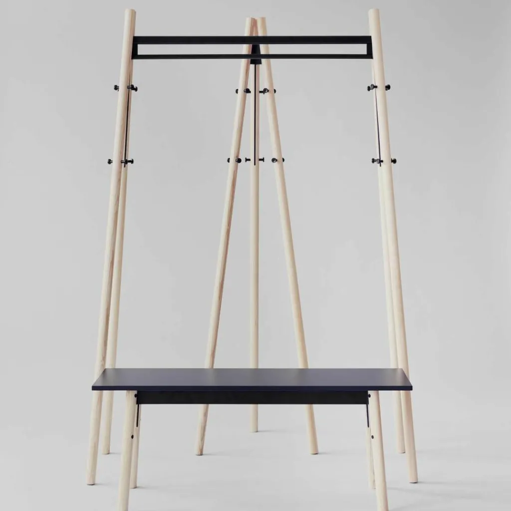 Artek Kiila Kleiderständer 133x192x55cm| Garderoben