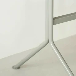Normann Copenhagen Kip Schreibtisch Gestell grau| Schreibtische