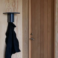 HAY Korpus Wandregal mit Kleiderhaken S| Regale