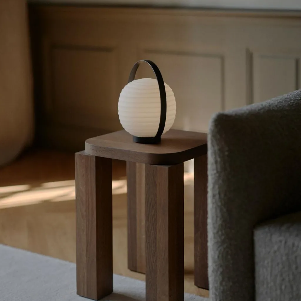 New Works Lantern Portable LED Tischleuchte mit Akku| Badezimmerleuchten