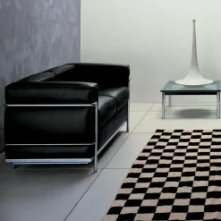 Sofas^Cassina LC2 Fauteuil Grand Confort petit modèle deux places