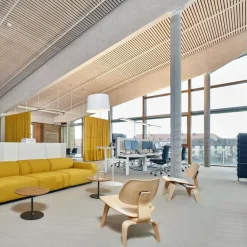 Stühle^Vitra LCW Stuhl