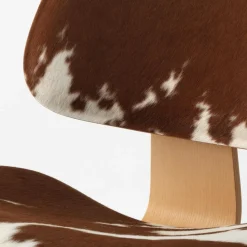 Sessel^Vitra LCW Stuhl Kuhfell