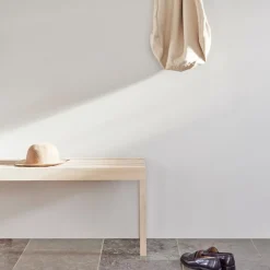 Bänke^Form & Refine Lightweight Bank