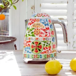 Smeg Limited Edition D&G KLF03 Wasserkocher 1,7l| Küchengeräte