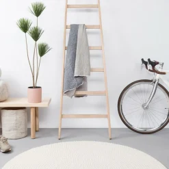 Teppiche^myfelt Linéa Filzkugelteppich