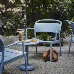 Muuto Linear Steel Lounge Gartenarmlehnstuhl| Gartenstühle