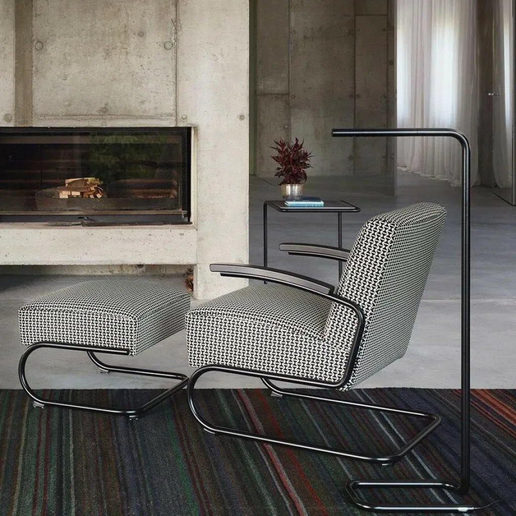 Stehleuchten^Thonet LUM 125 LED Stehleuchte