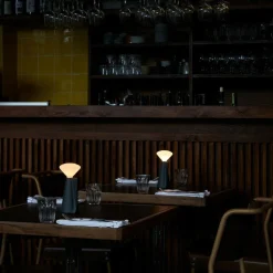 Outdoor-Akkuleuchten|Outdoor-Akkuleuchten^Tala Mantle Portable LED Akkuleuchte