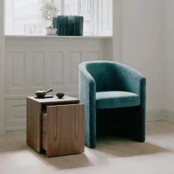 Beistelltische^New Works Mass Beistelltisch mit Schublade