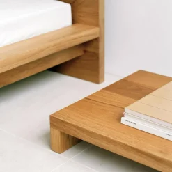 e15 Max Nachttisch| Tische|Nachttische