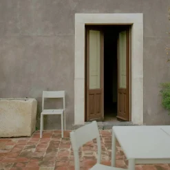 Gartenstühle^New Works May Gartenstuhl