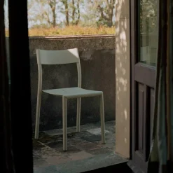 Gartenstühle^New Works May Gartenstuhl