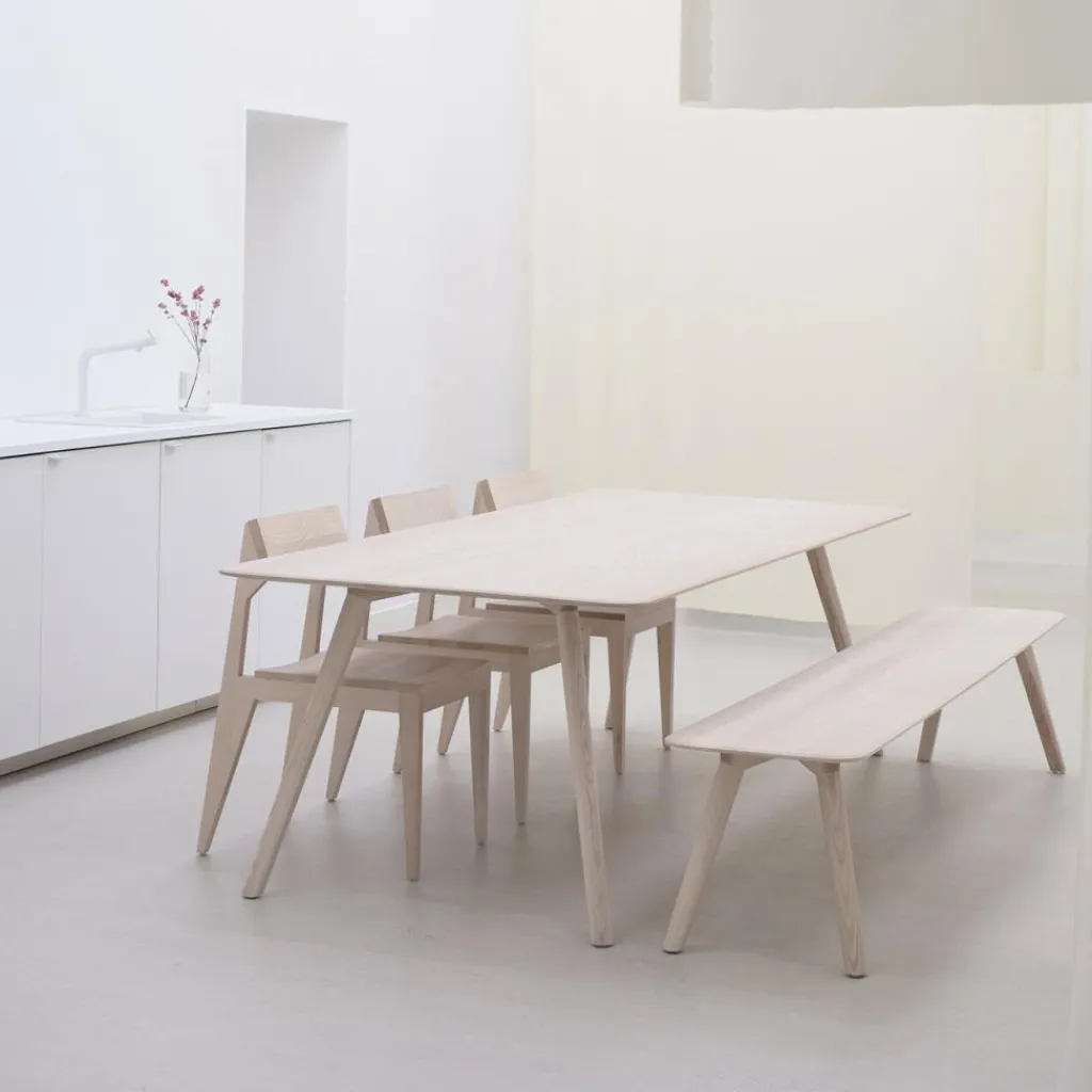 Bänke^OUT Objekte unserer Tage Meyer Medium Bank 160cm