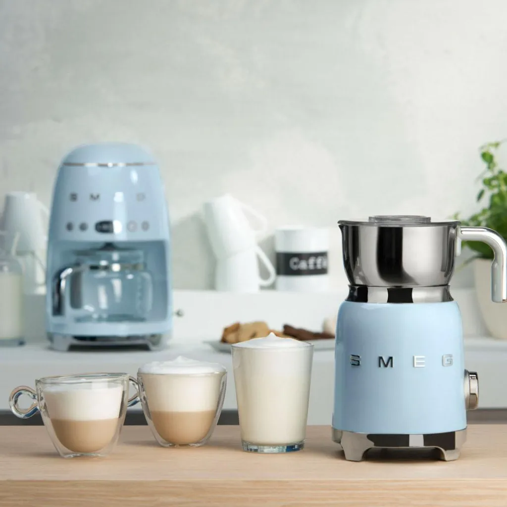 Küchengeräte^Smeg MFF11 Milchaufschäumer Tritan™ Renew