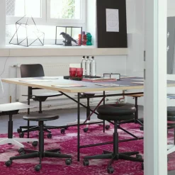 Richard Lampert Mr. Round Drehhocker höhenverstellbar| Hocker