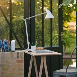 Tischleuchten^Louis Poulsen NJP LED Tischleuchte