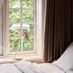 Louis Poulsen NJP Mini LED Tischleuchte| Tischleuchten|Nachttischleuchten